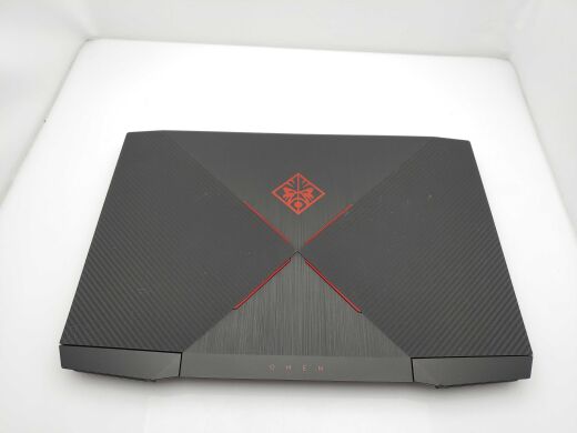 Игровой ноутбук HP OMEN 15-CE018DX / 15.6" (1920x1080) TN / Intel Core i7-7700HQ (4 (8) ядра по 2.8 - 3.8 GHz) / 8 GB DDR4 / 256 GB SSD + 1000 GB HDD / nVidia GeForce GTX 1050, 4 GB GDDR5, 128-bit / WebCam 
