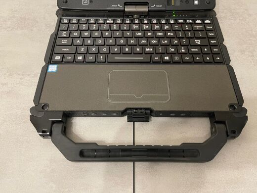 Защищенный нетбук-трансформер Getac V110 G3 / 11.6" (1366x768) IPS Touch / Intel Core i7-6500U (2 (4) ядра по 2.5 - 3.1 GHz) / 16 GB DDR4 / 128 GB SSD / Intel HD Graphics 520 / WebCam / Fingerprint / Две батареи