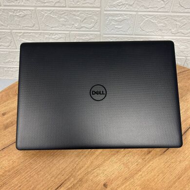 Ноутбук Dell Vostro 3590 / 15.6" (1920x1080) TN / Intel Core i7-10510U (4 (8) ядра по 1.8 - 4.9 GHz) / 16 GB DDR4 / 256 GB SSD / AMD Radeon 610, 2 GB GDDR5, 64-bit / WebCam / DVD-ROM