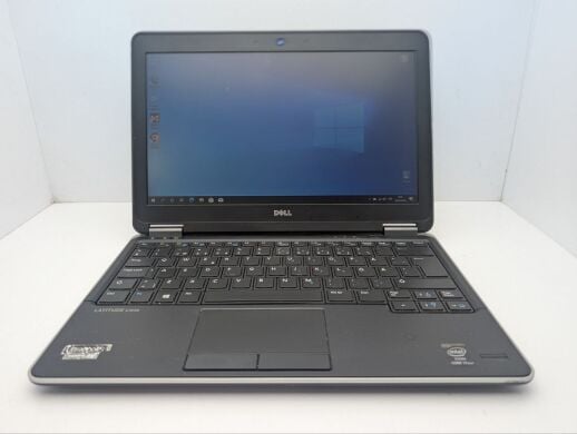 Нетбук Dell Latitude E7240 / 12.5" (1366x768) TN / Intel Core i7-4600U (2 (4) ядра по 2.1 - 3.3 GHz) / 8 GB DDR3 / 128 GB SSD / Intel HD Graphics 4400 / WebCam