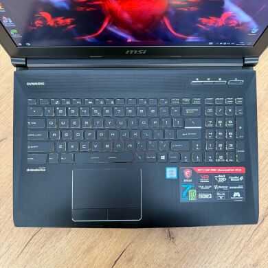Игровой ноутбук MSI GT62VR 7RE Dominator Pro / 15.6" (1920x1080) IPS / Intel Core i7-7700HQ (4 (8) ядра по 2.8 - 3.8 GHz) / 16 GB DDR4 / 256 GB SSD M.2 + 1000 GB HDD / nVidia GeForce GTX 1070, 8 GB GDDR5, 256-bit / WebCam