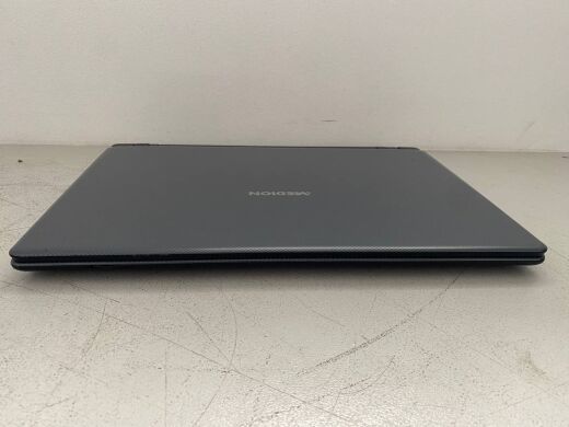 Ноутбук Medion Akoya P6670 / 15.6" (1920x1080) TN / Intel Core i5-6200U (2 (4) ядра по 2.3 - 2.8 GHz) / 8 GB DDR4 / 128 GB SSD + 1000 GB HDD / nVidia GeForce 940MX, 2 GB GDDR3, 64-bit / WebCam Ноутбук Medion Akoya P6670 / 15.6" (1920x1080) TN / Intel Core i5-6200U (2 (4) ядра по 2.3 - 2.8 GHz) / 8 GB DDR4 / 128 GB SSD + 1000 GB HDD / nVidia GeForce 940MX, 2 GB GDDR3, 64-bit / WebCam