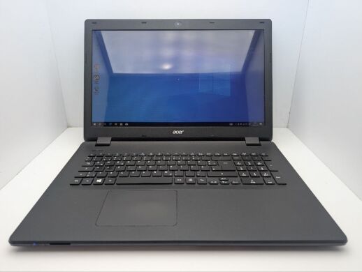 Ноутбук Acer Aspire ES1-731 / 17.3" (1600x900) TN / Intel Celeron N2940 (4 ядра по 1.83 - 2.25 GHz) / 8 GB DDR3 / 120 GB SSD / Intel HD Graphics / WebCam / DVD-ROM Ноутбук Acer Aspire ES1-731 / 17.3" (1600x900) TN / Intel Celeron N2940 (4 ядра по 1.83 - 2.25 GHz) / 8 GB DDR3 / 120 GB SSD / Intel HD Graphics / WebCam / DVD-ROM