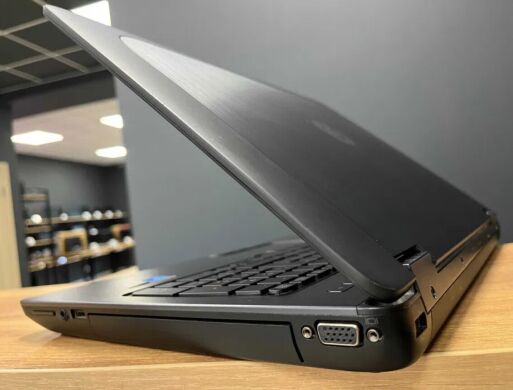 Мобільна&nbsp;робоча станція HP ZBook 15 G2 / 15.6" (1920x1080) IPS / Intel Core i5-4340M (2 (4) ядра по 2.9 - 3.6 GHz) / 16 GB DDR3 / 256 GB SSD / nVidia Quadro K1100M, 2 GB GDDR5, 128-bit / WebCam / DVD-ROM / Wim 10 Home