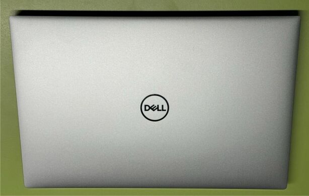 Мобільна робоча станція Dell Precision 5560 / 15.6" (1920x1200) IPS / Intel Core i7-11800H (8 (16) ядер по 2.3 - 4.6 GHz) / 16 GB DDR4 / 512 GB SSD / nVidia Quadro T1200, 4 GB GDDR6, 128-bit / WebCam / Type-C Мобільна робоча станція Dell Precision 5560 / 15.6" (1920x1200) IPS / Intel Core i7-11800H (8 (16) ядер по 2.3 - 4.6 GHz) / 16 GB DDR4 / 512 GB SSD / nVidia Quadro T1200, 4 GB GDDR6, 128-bit / WebCam / Type-C