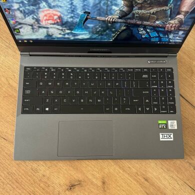 Игровой ноутбук CyberPower Tracer IV GM5MP7Y / 15.6" (1920x1080) IPS / Intel Core i7-10875H (8 (16) ядер по 2.3 - 5.1 GHz) / 16 GB DDR4 / 500 GB SSD / nVidia GeForce RTX 2070, 8 GB GDDR6, 256-bit / WebCam