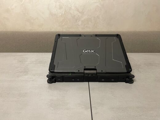 Защищенный нетбук-трансформер Getac V110 G3 / 11.6" (1366x768) IPS Touch / Intel Core i7-6500U (2 (4) ядра по 2.5 - 3.1 GHz) / 16 GB DDR4 / 128 GB SSD / Intel HD Graphics 520 / WebCam / Fingerprint / Две батареи