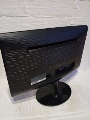 Монитор Б-класс Samsung SyncMaster B2230N / 22" (1920x1080) TN / VGA / VESA 75x75