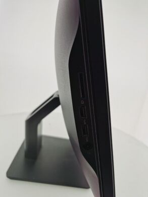 Моноблок Dell OptiPlex 3030 All-in-One / 20" (1366x768) TN / Intel Core i3-4150 (2 (4) ядра по 3.5 GHz) / 8 GB DDR3 / 120 GB SSD / Intel HD Graphics 4400 / Win 10 Pro