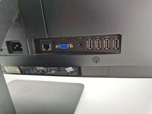 Моноблок Dell OptiPlex 3030 All-in-One / 20" (1366x768) TN / Intel Core i3-4150 (2 (4) ядра по 3.5 GHz) / 8 GB DDR3 / 120 GB SSD / Intel HD Graphics 4400 / Win 10 Pro