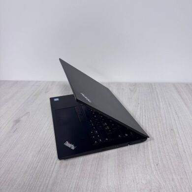 Ноутбук Lenovo ThinkPad E480 / 14" (1920x1080) IPS / Intel Core i5-8250U (4 (8) ядра по 1.6 - 3.4 GHz) / 8 GB DDR4 / 256 GB SSD NVMe / Intel UHD Graphics 620 / WebCam