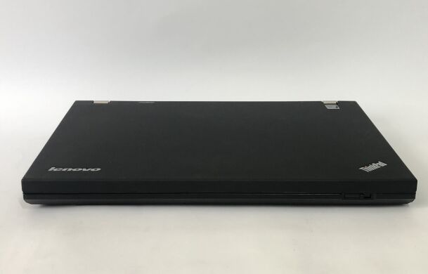 Мобільна робоча станція Lenovo ThinkPad W520 / 15.6" (1600x900) TN / Intel Core i7-2760QM (4 (8) ядра по 2.4 - 3.5 GHz) / 8 GB DDR3 / 256 GB SSD / nVidia Quadro 1000M, 2 GB DDR3, 128-bit / WebCam / DVD-ROM