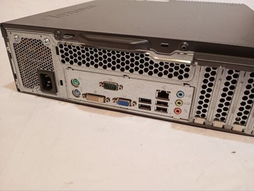 ПК Б-класс Lenovo ThinkCentre M72e SFF / Intel Core i5-3470S (4 ядра по 2.9 - 3.6 GHz) / 8 GB DDR3 / 500 GB HDD / Intel HD Graphics 2500 / DVD-RW + беспроводные наушники