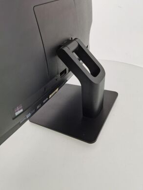 Моноблок Dell OptiPlex 3030 All-in-One / 20" (1366x768) TN / Intel Core i3-4150 (2 (4) ядра по 3.5 GHz) / 8 GB DDR3 / 120 GB SSD / Intel HD Graphics 4400 / Win 10 Pro