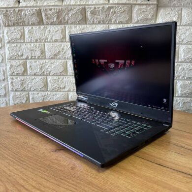 Игровой ноутбук Asus ROG Strix Scar II GL704GW / 17.3” (1920x1080) IPS / Intel Core i7-8750H (6 (12) ядер по 2.2 - 4.1 GHz) / 16 GB DDR4 / 1000 GB SSD / nVidia GeForce RTX 2070, 8 GB GDDR6, 256-bit / WebCam