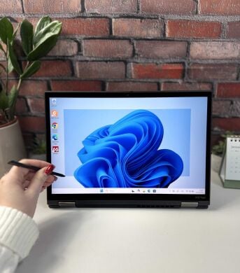 Ультрабук-трансформер Lenovo ThinkPad X13 Yoga Gen2 / 13.3" (1920x1080) IPS Touch / Intel Core i5-1145G7 (4 (8) ядра по 4.4 GHz) / 16 GB DDR4 / 256 GB SSD / Intel Iris Xe Graphics / WebCam / Стилус / Windows 10 Pro