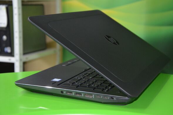 HP Zbook G3 15 / 15.6' (1920x1080) IPS / Intel Xeon E3-1505M (4 (8) ядер по 2.8 - 3.7 GHz) / 16GB DDR4 / 256GB SSD / nVidia Quadro M2000, 2GB GDDR5, 128-bit