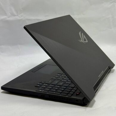 Ігровий ноутбук Asus ROG Strix Scar II GL504GS / 15.6" (1920x1080) IPS / Intel Core i7-8750H (6 (12) ядер по 2.2 - 4.1 GHz) / 32 GB DDR4 / 256 GB SSD + 1000 GB HDD / nVidia GeForce GTX 1070, 8 GB GDDR5, 256-bit / WebCam / Windows 10 + Оригінальна коробка