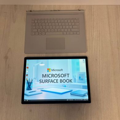 Игровой ультрабук-трансформер Б-класс Microsoft Surface Book 2 / 15.0" (3240x2160) IPS Touch / Intel Core i7-8650U (4 (8) ядра по 1.9 - 4.2 GHz) / 16 GB DDR3 / 1000 GB SSD NVMe / nVidia GeForce GTX 1060, 6 GB GDDR5, 192-bit / WebCam