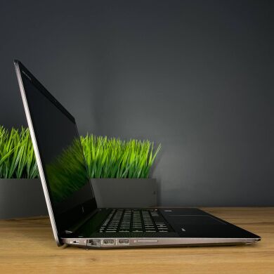 Мобільна робоча станція Б-клас HP ZBook Studio G3 / 15.6" (1920x1080) IPS / Intel Core i7-6820HQ (4 (8) ядра по 2.7 - 3.6 GHz) / 32 GB DDR4 / 512 GB SSD / nVidia Quadro M1000M, 4 GB GDDR5, 128-bit / WebCam / HDMI / АКБ не тримає заряд Мобільна робоча станція Б-клас HP ZBook Studio G3 / 15.6" (1920x1080) IPS / Intel Core i7-6820HQ (4 (8) ядра по 2.7 - 3.6 GHz) / 32 GB DDR4 / 512 GB SSD / nVidia Quadro M1000M, 4 GB GDDR5, 128-bit / WebCam / HDMI / АКБ не тримає заряд