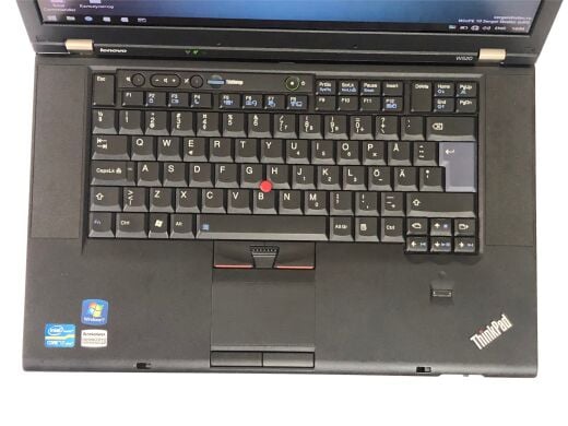 Мобільна робоча станція Lenovo ThinkPad W520 / 15.6" (1600x900) TN / Intel Core i7-2760QM (4 (8) ядра по 2.4 - 3.5 GHz) / 8 GB DDR3 / 256 GB SSD / nVidia Quadro 1000M, 2 GB DDR3, 128-bit / WebCam / DVD-ROM