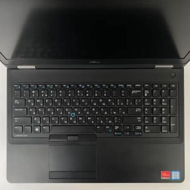 Ноутбук Dell Latitude E5570 / 15.6" (1920x1080) IPS / Intel Core i7-6600U (2 (4) ядра по 2.6 - 3.4 GHz) / 16 GB DDR4 / 512 GB SSD / AMD Radeon R7 M360, 2 GB DDR3, 64-bit / WebCam / HDMI