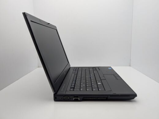 Ноутбук Dell Latitude E6410 / 14.1" (1440x900) TN / Intel Core i5-520M (2 (4) ядра по 2.4 - 2.93 GHz) / 6 GB DDR3 / 250 GB HDD / nVidia NVS 3100M, 512 MB GDDR3, 64-bit / WebCam