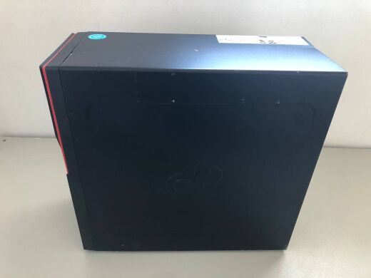 Робоча станція Fujitsu Celsius W530 Workstation Tower / Intel Xeon E3-1246 v3 (4 (8) ядра по 3.5 - 3.9 GHz) / 16 GB DDR3 / 240 GB SSD NEW / nVidia GeForce GTX 950, 2 GB GDDR5, 128-bit / DVD-ROM