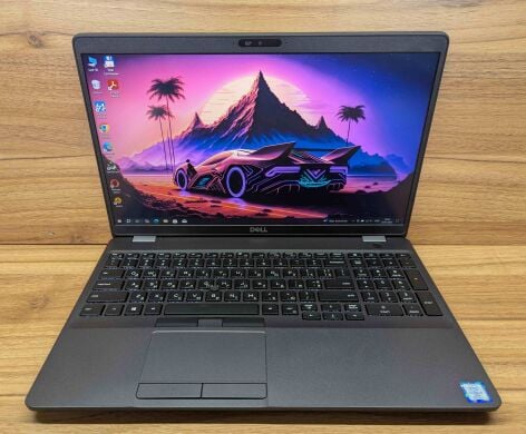 Ультрабук Dell Latitude 5500 / 15.6" (1920x1080) IPS / Intel Core i7-8665U (4 (8) ядра по 1.9 - 4.8 GHz) / 16 GB DDR4 / 512 GB SSD / AMD Radeon 540x, 2 GB GDDR5, 64-bit / WebCam / Windows 10