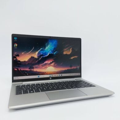 Ультрабук HP ProBook 445 G8 / 14" (1920x1080) IPS / AMD Ryzen 5 5600U (6 (12) ядер по 2.3 - 4.2 GHz) / 16 GB DDR4 / 256 GB SSD / Radeon Vega 7 Graphics / WebCam