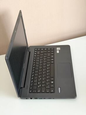 Ультрабук Medion Akoya E11412 / 14" (1366x768) TN / Intel Core i5-10210U (4 (8) ядра по 1.6 - 4.2 GHz) / 8 GB DDR4 / 120 GB SSD / Intel UHD Graphics / WebCam / NEW АКБ / Windows 11