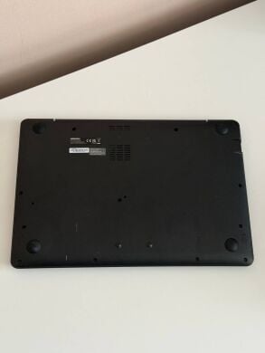 Ультрабук Medion Akoya E11412 / 14" (1366x768) TN / Intel Core i5-10210U (4 (8) ядра по 1.6 - 4.2 GHz) / 8 GB DDR4 / 120 GB SSD / Intel UHD Graphics / WebCam / NEW АКБ / Windows 11