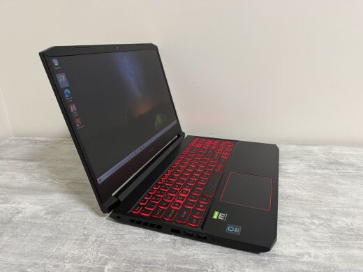 Ігровий ноутбук Б-клас Acer Nitro 5 AN515-55-53E5 / 15.6" (1920x1080) IPS / Intel Core i5-10300H (4 (8) ядра по 2.5 - 4.5 GHz) / 16 GB DDR4 / 512 GB SSD / nVidia GeForce RTX 3050, 4 GB GDDR6, 128-bit / WebCam / Win 10 Home