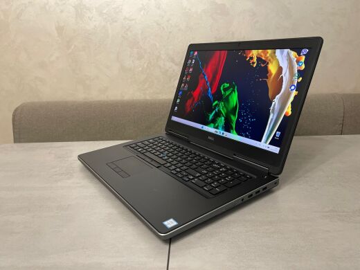 Мобільна робоча станція Dell Precision 7710 / 17.3" (3840x2160) IPS / Intel Core i7-6920HQ (4 (8) ядра по 2.9 - 3.8 GHz) / 16 GB DDR4 / 256 GB SSD + 500 GB HDD / nVidia Quadro M5000M, 8 GB GDDR5, 256-bit / WebCam Мобільна робоча станція Dell Precision 7710 / 17.3" (3840x2160) IPS / Intel Core i7-6920HQ (4 (8) ядра по 2.9 - 3.8 GHz) / 16 GB DDR4 / 256 GB SSD + 500 GB HDD / nVidia Quadro M5000M, 8 GB GDDR5, 256-bit / WebCam