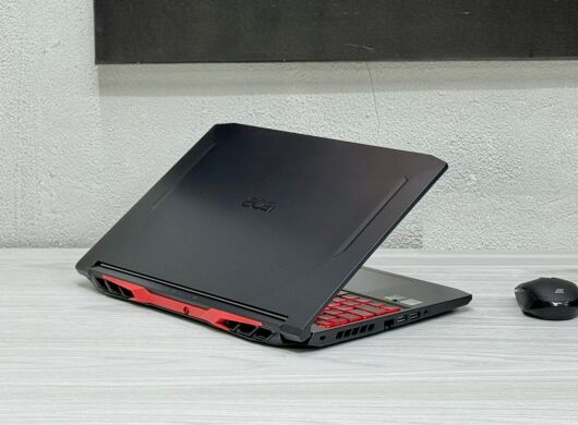 Ігровий ноутбук Acer Nitro 5 AN515-55 / 15.6" (1920x1080) IPS / Intel Core i7-10750H (6 (12) ядер по 2.6 - 5.0 GHz) / 16 GB DDR4 / 512 GB SSD M.2 / nVidia GeForce GTX 1650 Ti, 4 GB GDDR6, 128-bit / WebCam / Win 11 Home