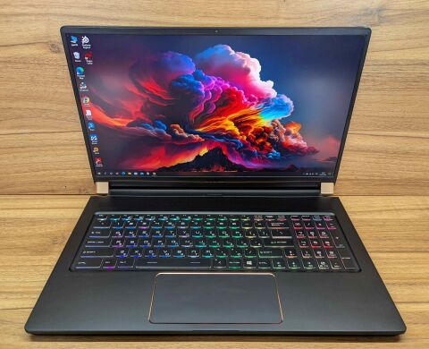 Ігровий ноутбук Б-клас MSI MS-17G1 / 17.3" (1920x1080) IPS / Intel Core i7-9750H (6 (12) ядер по 2.6 - 4.5 GHz) / 16 GB DDR4 / 512 GB SSD / nVidia GeForce RTX 2070, 8 GB GDDR6, 256-bit / WebCam / Windows 10
