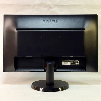 Монитор Philips 233V5L / 22" (1920x1080) TN / VGA, HDMI, Audio