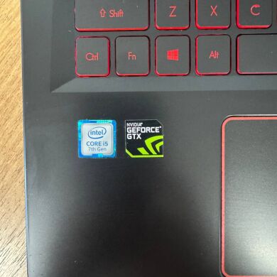 Игровой ноутбук Б-класс Acer Nitro 5 AN515-51 / 15.6" (1920x1080) IPS / Intel Core i5-7300HQ (4 ядра по 2.5 - 3.5 GHz) / 8 GB DDR4 / 256 GB SSD / nVidia GeForce GTX 1050, 4 GB GDDR5, 128-bit / WebCam
