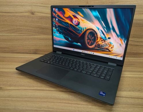Мобільна робоча станція Б-клас Dell Precision 7780 / 17.3" (3840x2160) IPS / Intel Core i9-13950HX (24 (32) ядра по 2.2 - 5.5 GHz) / 64 GB DDR5 / 1000 GB SSD / nVidia RTX 3500 Ada, 12 GB GDDR6, 192-bit / WebCam / Windows 11