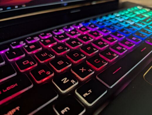 Ігровий ноутбук Б-клас MSI MS-17G1 / 17.3" (1920x1080) IPS / Intel Core i7-9750H (6 (12) ядер по 2.6 - 4.5 GHz) / 16 GB DDR4 / 512 GB SSD / nVidia GeForce RTX 2070, 8 GB GDDR6, 256-bit / WebCam / Windows 10