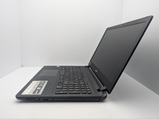 Ноутбук Acer Aspire ES1-572 / 15.6" (1920x1080) TN / Intel Core i3-6006U (2 (4) ядра по 2.0 GHz) / 8 GB DDR3 / 120 GB SSD / Intel HD Graphics 520 / WebCam / DVD-ROM
