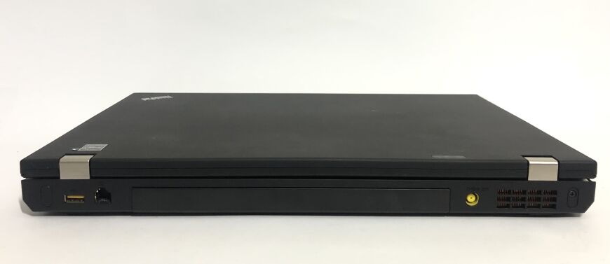 Мобильная рабочая станция Б-класс Lenovo Thinkpad W510 / 15.6" (1920x1080) TN / Intel Core i7-820QM (4 (8) ядра по 1.73 - 3.06 GHz) / 8 GB DDR3 / 160 GB SSD / nVidia Quadro FX 880M, 1 GB GDDR3, 128-bit / WebCam / DVD-ROM