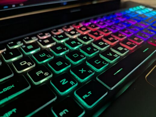 Ігровий ноутбук Б-клас MSI MS-17G1 / 17.3" (1920x1080) IPS / Intel Core i7-9750H (6 (12) ядер по 2.6 - 4.5 GHz) / 16 GB DDR4 / 512 GB SSD / nVidia GeForce RTX 2070, 8 GB GDDR6, 256-bit / WebCam / Windows 10
