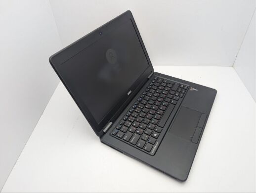 Нетбук Dell Latitude E7250 / 12.5" (1366x768) TN / Intel Core i7-5600U (2 (4) ядра по 2.6 - 3.2 GHz) / 8 GB DDR3 / 120 GB SSD / Intel HD Graphics 5500 / WebCam / АКБ не держит