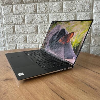 Ігровий ноутбук Dell XPS 15 9500 / 15.6" (3840x2400) IPS Touch / Intel Core i7-10750H (6 (12) ядра по 2.6 - 5.0 GHz) / 16 GB DDR4 / 512 GB SSD / nVidia GeForce GTX 1650 Ti, 4 GB GDDR6, 128-bit / WebCam