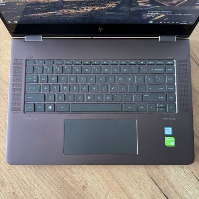 Ігровий ноутбук-трансформер HP Spectre x360 15-bl112dx / 15.6" (3840x2160) IPS Touch / Intel Core i7-8550U (4 (8) ядра по 1.8 - 4.0 GHz) / 8 GB DDR4 / 256 GB SSD / nVidia GeForce MX150, 2 GB GDDR5, 64-bit / WebCam Ігровий ноутбук-трансформер HP Spectre x360 15-bl112dx / 15.6" (3840x2160) IPS Touch / Intel Core i7-8550U (4 (8) ядра по 1.8 - 4.0 GHz) / 8 GB DDR4 / 256 GB SSD / nVidia GeForce MX150, 2 GB GDDR5, 64-bit / WebCam