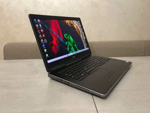 Мобільна робоча станція Dell Precision 7710 / 17.3" (3840x2160) IPS / Intel Core i7-6920HQ (4 (8) ядра по 2.9 - 3.8 GHz) / 16 GB DDR4 / 256 GB SSD + 500 GB HDD / nVidia Quadro M5000M, 8 GB GDDR5, 256-bit / WebCam Мобільна робоча станція Dell Precision 7710 / 17.3" (3840x2160) IPS / Intel Core i7-6920HQ (4 (8) ядра по 2.9 - 3.8 GHz) / 16 GB DDR4 / 256 GB SSD + 500 GB HDD / nVidia Quadro M5000M, 8 GB GDDR5, 256-bit / WebCam