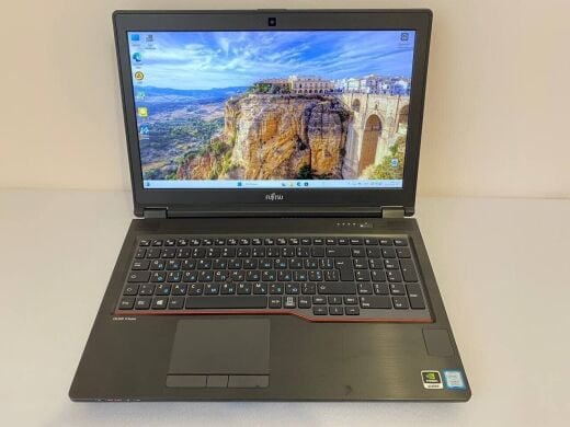 Мобільна робоча станція Fujitsu Celsius H780 / 15.6" (1920x1080) IPS / Intel Core i7-8750H (6 (12) ядер по 2.2 - 4.1 GHz) / 16 GB DDR4 / 512 GB SSD / nVidia Quadro P600, 4 GB GDDR5, 128-bit / WebCam Мобільна робоча станція Fujitsu Celsius H780 / 15.6" (1920x1080) IPS / Intel Core i7-8750H (6 (12) ядер по 2.2 - 4.1 GHz) / 16 GB DDR4 / 512 GB SSD / nVidia Quadro P600, 4 GB GDDR5, 128-bit / WebCam