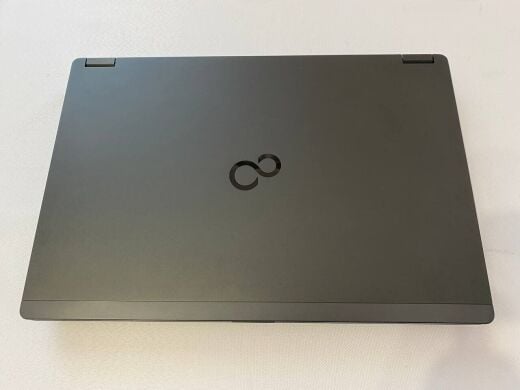 Мобільна робоча станція Fujitsu Celsius H780 / 15.6" (1920x1080) IPS / Intel Core i7-8750H (6 (12) ядер по 2.2 - 4.1 GHz) / 16 GB DDR4 / 512 GB SSD / nVidia Quadro P600, 4 GB GDDR5, 128-bit / WebCam Мобільна робоча станція Fujitsu Celsius H780 / 15.6" (1920x1080) IPS / Intel Core i7-8750H (6 (12) ядер по 2.2 - 4.1 GHz) / 16 GB DDR4 / 512 GB SSD / nVidia Quadro P600, 4 GB GDDR5, 128-bit / WebCam