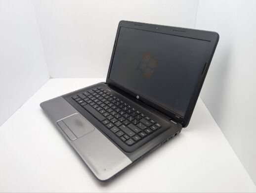 Ноутбук HP 655 / 15.6" (1366x768) TN / AMD E2-1800 (2 ядра по 1.7 GHz) / 6 GB DDR3 / 320 GB HDD / AMD Radeon HD 7340 Graphics / WebCam / DVD-ROM